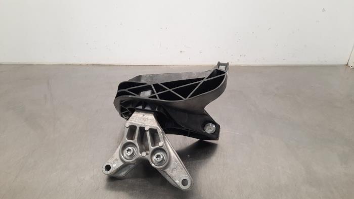 Engine mount Peugeot 408, 2022 1.2 12V PureTech 130, Liftback, Petrol, 1.199cc, 96kW (131pk), FWD, EB2ADTS; HNS, 2022-07, FPHNS (Used)