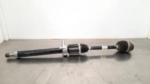 Used Front drive shaft, right BMW 1 serie (F40) 116d 1.5 12V TwinPower Price € 320,65 Inclusive VAT offered by Autohandel Didier