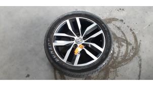 Used Wheel + tyre Volkswagen Golf VII (AUA) e-Golf Price € 320,65 Inclusive VAT offered by Autohandel Didier