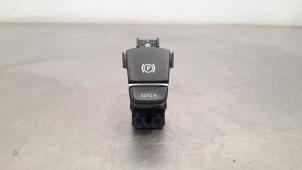 Used Parking brake switch BMW X3 (G01) M40i xDrive 3.0 TwinPower Turbo 24V Price € 30,25 Inclusive VAT offered by Autohandel Didier