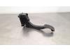 Accelerator pedal from a Opel Combo Cargo 1.5 CDTI 100 2021