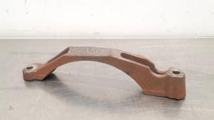 Used Exhaust bracket Opel Combo Cargo 1.5 CDTI 100 Price € 18,15 Inclusive VAT offered by Autohandel Didier