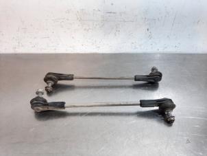 Used Anti-roll bar guide BMW X1 (F48) sDrive 18d 2.0 16V Price € 30,25 Inclusive VAT offered by Autohandel Didier