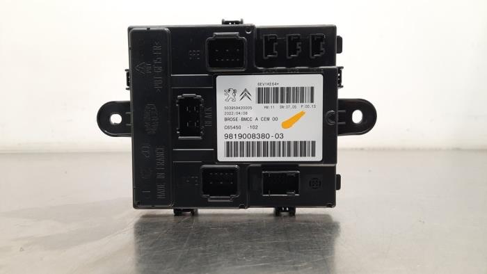 Used Body control computer Peugeot 3008 II (M4/MC/MJ/MR) 1.2 12V e-THP PureTech 130 Price € 60,50 Inclusive VAT offered by Autohandel Didier