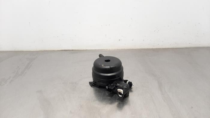 Begagnade Bränslefilter Peugeot 2008 (UD/UK/UR/US/UX) 1.5 BlueHDi 110 Pris € 42,35 Inklusive moms erbjuds av Autohandel Didier