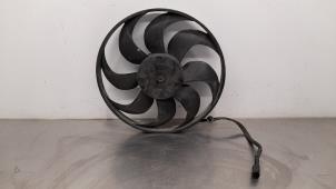 Used Cooling fans Peugeot 308 (L3/L8/LB/LH/LP) 1.5 BlueHDi 130 Price € 163,35 Inclusive VAT offered by Autohandel Didier