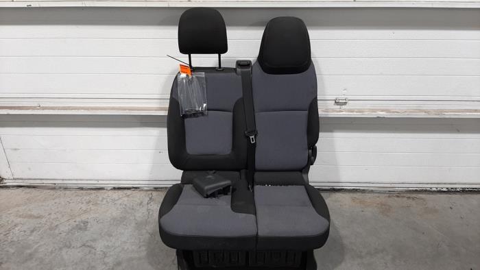 Double front seat, right from a Opel Vivaro 1.6 CDTi BiTurbo 2018