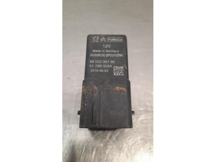 Glow plug relay Citroen Berlingo 1.5 BlueHDi 100 9803299780