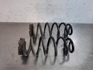Used Rear coil spring Renault Twingo III (AH) 1.0 SCe 70 12V Price € 60,50 Inclusive VAT offered by Autohandel Didier