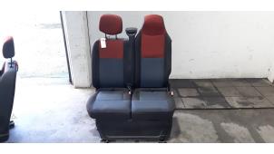 Used Seat, right Renault Master IV (FV) Price € 302,50 Inclusive VAT offered by Autohandel Didier