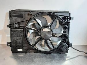 Used Cooling fans Peugeot 5008 II (M4/MC/MJ/MR) 1.5 BlueHDi 130 Price € 163,35 Inclusive VAT offered by Autohandel Didier