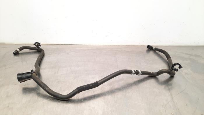 Radiator hose from a Ford Transit Connect (PJ2) 1.5 EcoBlue 2020