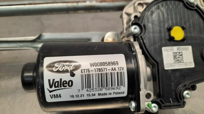 Wiper motor + mechanism from a Ford Transit Courier 1.5 EcoBlue 2022