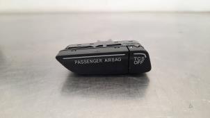 Used Airbag switch Ford Transit Courier 1.5 EcoBlue Price € 15,13 Inclusive VAT offered by Autohandel Didier