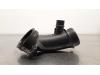 Air intake hose from a Toyota ProAce, 2016 1.5 D-4D 100 16V, Delivery, Diesel, 1.499cc, 75kW (102pk), FWD, 5WZTV; DV5RUCD, 2019-05, MDZ8 2019