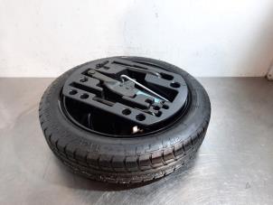 Used Space-saver spare wheel Renault Captur (2R) Price on request offered by Autohandel Didier
