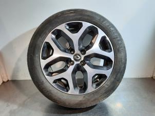 Used Wheel + tyre Renault Captur (2R) Price € 193,60 Inclusive VAT offered by Autohandel Didier