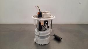 Used Electric fuel pump Peugeot 208 II (UB/UH/UP) 1.2 Vti 12V PureTech 75 Price € 127,05 Inclusive VAT offered by Autohandel Didier