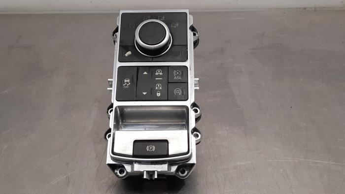 Używane Przycisk I-Drive Landrover Range Rover Sport (LW) 3.0 TDV6 Cena € 133,10 Z VAT oferowane przez Autohandel Didier