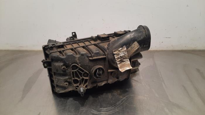 Begagnade Luftfilterhus Landrover Range Rover Sport (LW) 3.0 TDV6 Pris € 133,10 Inklusive moms erbjuds av Autohandel Didier