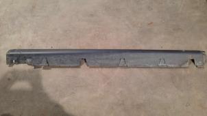 Used Door sill right Peugeot Rifter (ER/EC/EZ) 1.2 PureTech 110 Price on request offered by Autohandel Didier