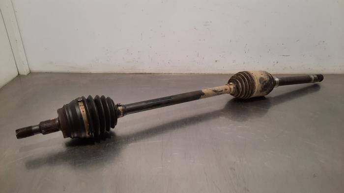 Front drive shaft, right from a Mercedes-Benz ML III (166) 2.1 ML-250 CDI 16V BlueTEC 4-Matic 2013