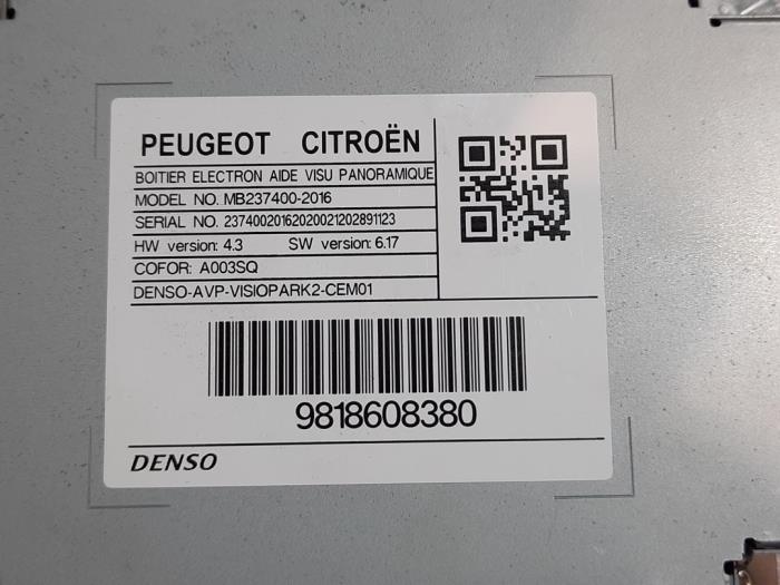Camera module from a Peugeot 3008 II (M4/MC/MJ/MR) 1.6 16V PureTech 180 2020