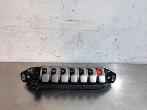 Used Panic lighting switch Peugeot 3008 II (M4/MC/MJ/MR) 1.6 16V PureTech 180 Price € 127,05 Inclusive VAT offered by Autohandel Didier