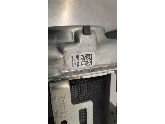 de83ed8d-fe86-4acc-819e- 