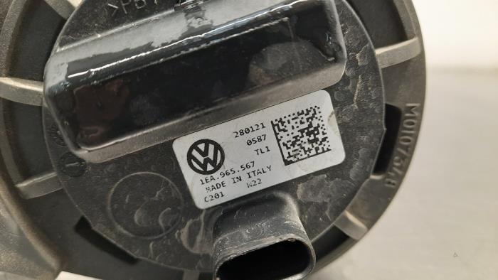 Pompe à eau supplémentaire d'un Volkswagen ID.4 (E21) Pro 2021