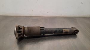 Used Rear shock absorber, right BMW 5 serie Touring (F11) 525d 16V Price € 36,30 Inclusive VAT offered by Autohandel Didier