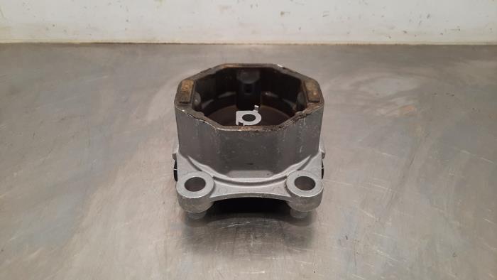 Engine mount Polestar Polestar 2, 2019 78kWh Long Range Dual Motor, Liftback, Electric, 300kW (408pk), 4x4, EAD31, 2019-04 / 2023-12, VSED (Used)