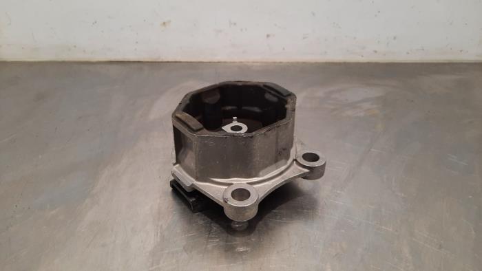 Engine mount Polestar Polestar 2, 2019 78kWh Long Range Dual Motor, Liftback, Electric, 300kW (408pk), 4x4, EAD31, 2019-04 / 2023-12, VSED (Used)