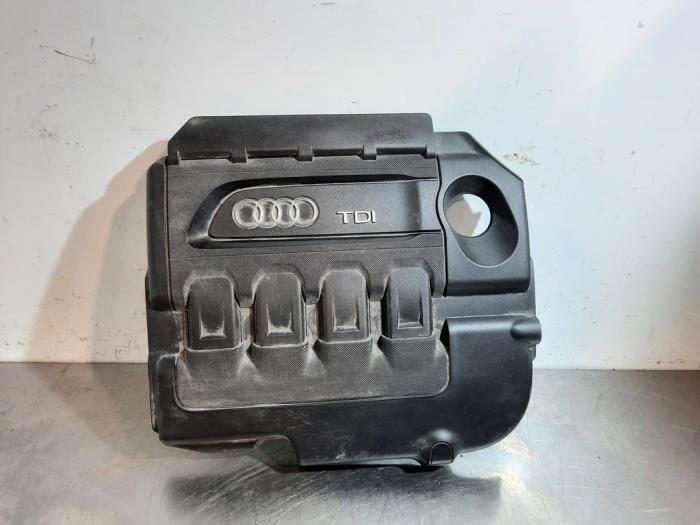 Gebrauchte Abdeckblech Motor Audi A3 Sportback (8VA/8VF) 2.0 TDI 16V Quattro Preis € 60,50 Mit Mehrwertsteuer angeboten von Autohandel Didier