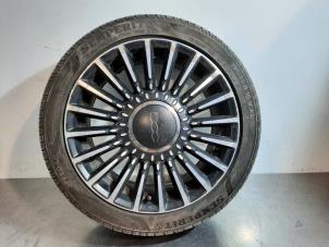 Gebrauchte Felge + Reifen Fiat 500 (312) 1.2 69 Preis € 260,15 Mit Mehrwertsteuer angeboten von Autohandel Didier