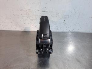 Used Automatic gear selector Peugeot 3008 II (M4/MC/MJ/MR) 2.0 GT BlueHDi 180 16V Price € 127,05 Inclusive VAT offered by Autohandel Didier