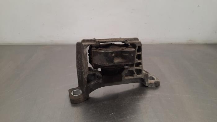 Usagé Support moteur Ford Tourneo Connect/Grand Tourneo Connect 1.6 TDCi 115 Prix € 30,25 Prix TTC proposé par Autohandel Didier