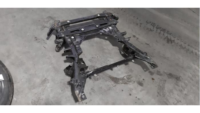 Subframe from a BMW X5 (F15) xDrive 30d 3.0 24V 2016