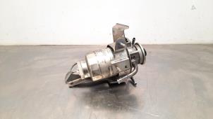 Used Fuel filter Mitsubishi L-200 2.5 DI-D 4x4 Price on request offered by Autohandel Didier