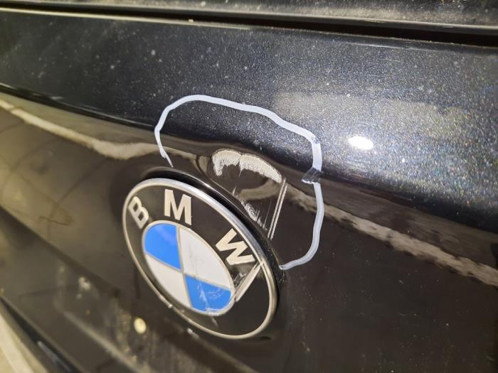 Hayon d'un BMW X1 (F48) sDrive 18d 2.0 16V 2022