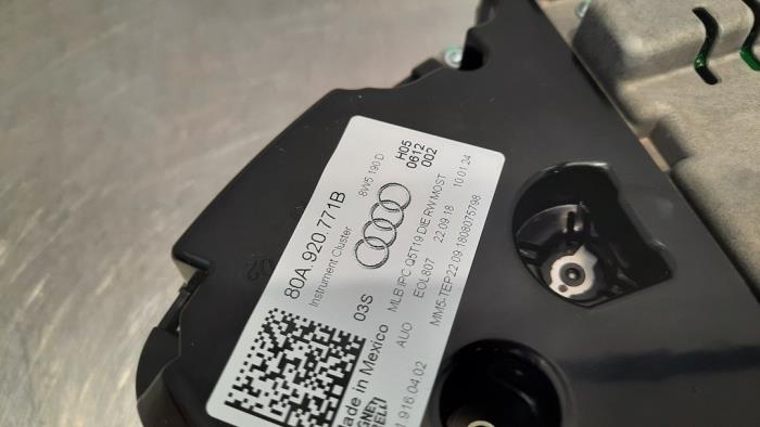 Compteur d'un Audi Q5 (FYB/FYG) 2.0 40 TDI 16V Quattro 2019