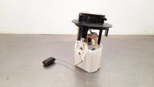 Used Electric fuel pump Peugeot 208 II (UB/UH/UP) 1.5 BlueHDi 100 Price € 127,05 Inclusive VAT offered by Autohandel Didier