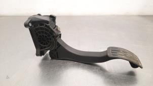 Used Accelerator pedal Opel Combo Cargo 1.5 CDTI 100 Price € 36,30 Inclusive VAT offered by Autohandel Didier