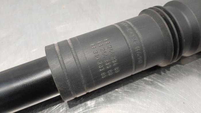 Rear shock absorber, left from a Peugeot 2008 (UD/UK/UR/US/UX) 1.5 BlueHDi 130 2022