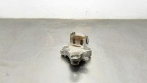 Used Gearbox mount Opel Combo Cargo 1.5 CDTI 100 Price € 24,20 Inclusive VAT offered by Autohandel Didier