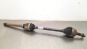 Used Front drive shaft, right Peugeot 5008 II (M4/MC/MJ/MR) 1.5 BlueHDi 130 Price € 96,80 Inclusive VAT offered by Autohandel Didier
