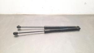 Used Set of tailgate gas struts Mini Mini (F56) 1.5 12V Cooper Price € 42,35 Inclusive VAT offered by Autohandel Didier