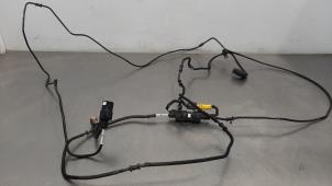 Usagé Faisceau de câbles compartiment moteur Renault Captur II (RJB) Prix sur demande proposé par Autohandel Didier