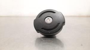 Used Fuel cap Citroen Berlingo 1.5 BlueHDi 100 Price on request offered by Autohandel Didier