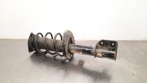 Used Front shock absorber, right Opel Corsa F (UB/UH/UP) 1.2 12V 75 Price € 127,05 Inclusive VAT offered by Autohandel Didier